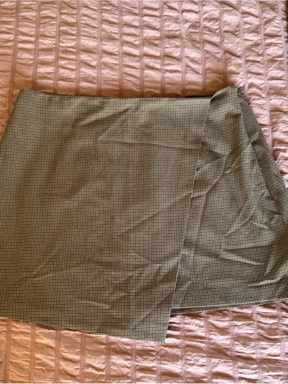 Abercrombie & Fitch Brown and White Plaid Mini Skort
